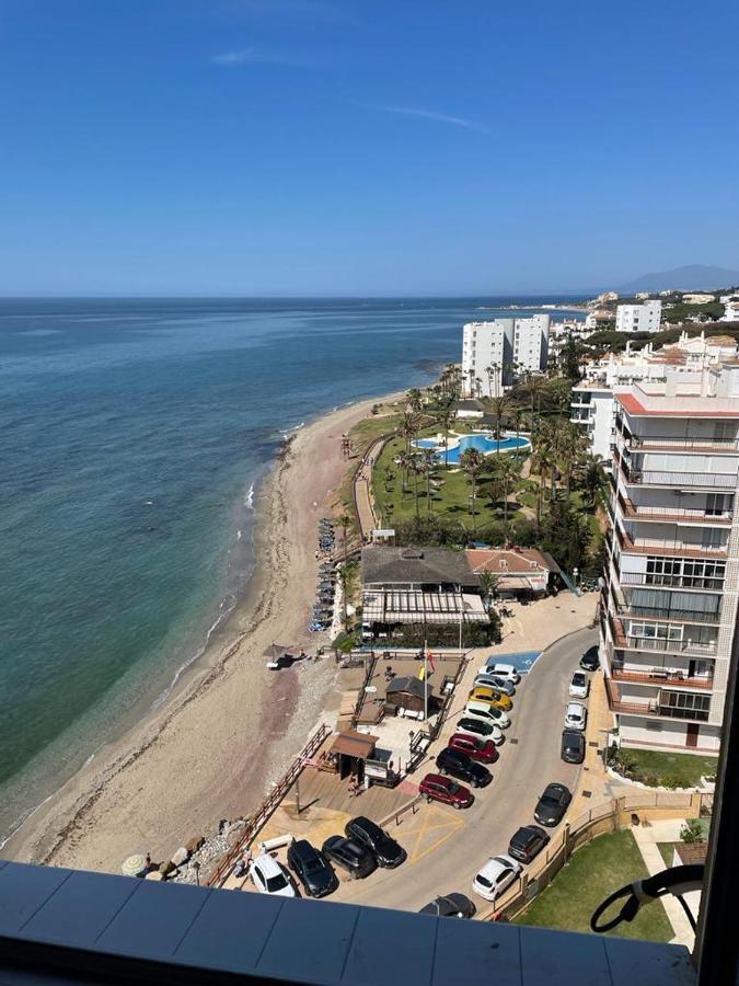 Studio On The Beach Front Daire Málaga Dış mekan fotoğraf