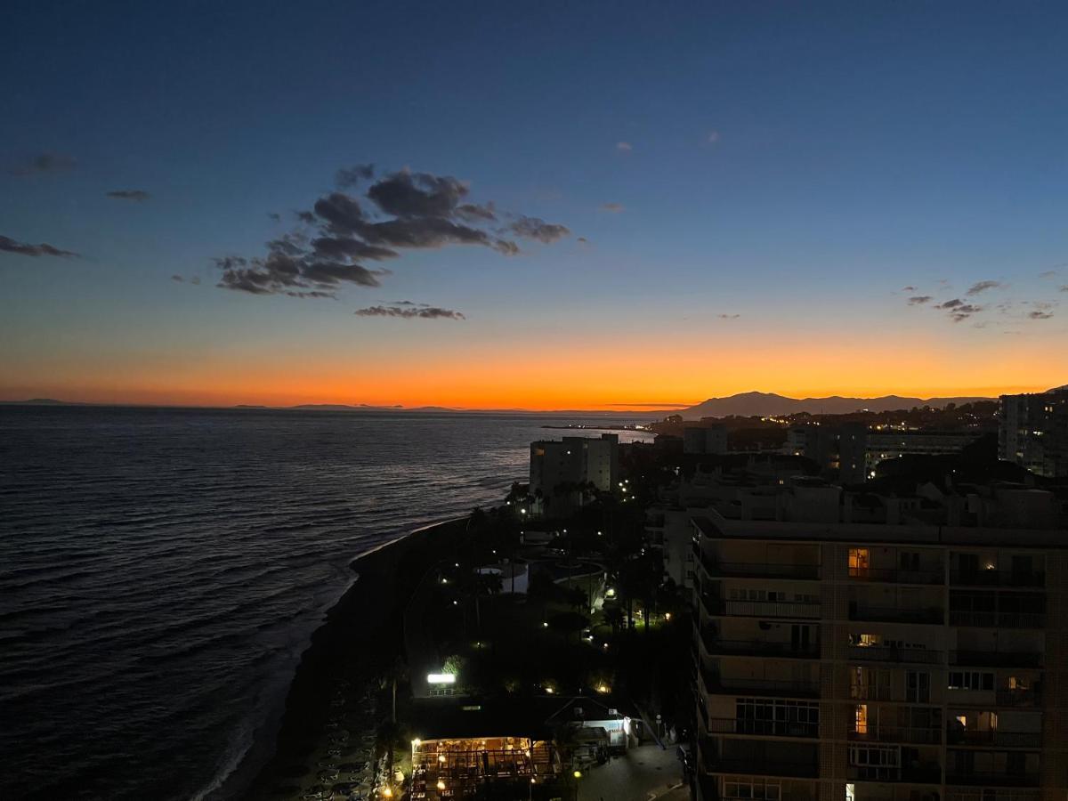 Studio On The Beach Front Daire Málaga Dış mekan fotoğraf