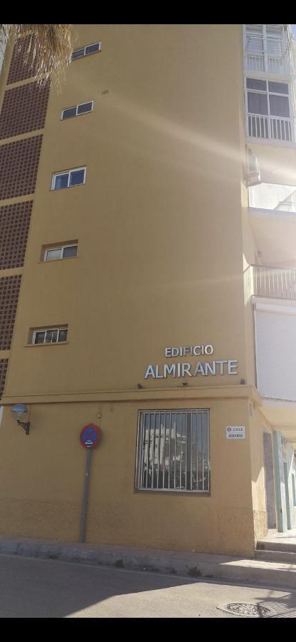 Studio On The Beach Front Daire Málaga Dış mekan fotoğraf